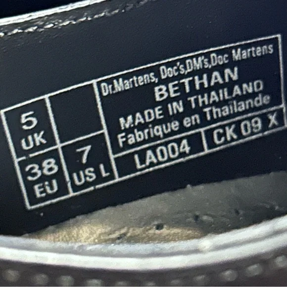 DR MARTENS Bethan black leather platform oxfords shoes women’s 7 new - Picture 3 of 8